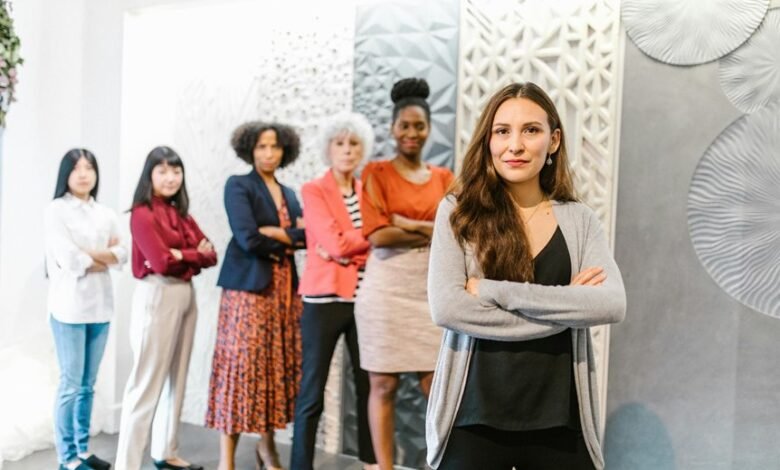 executive benchmarking for industries