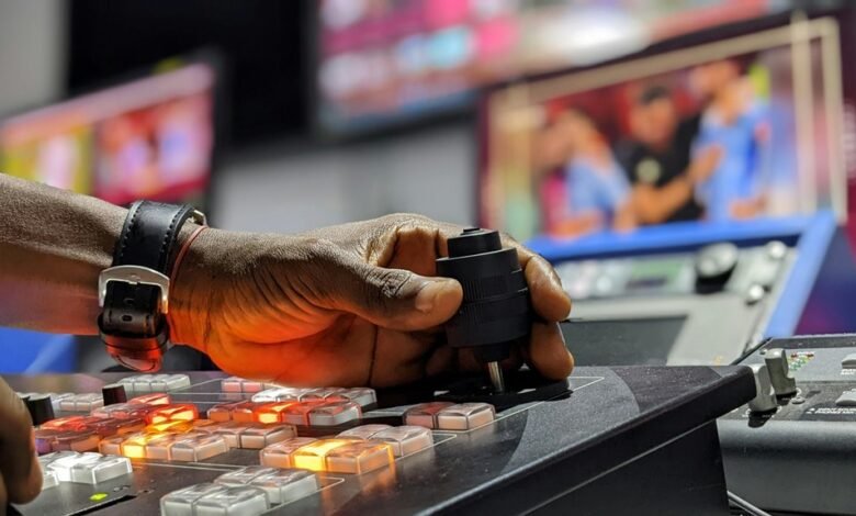 paid media conversion control